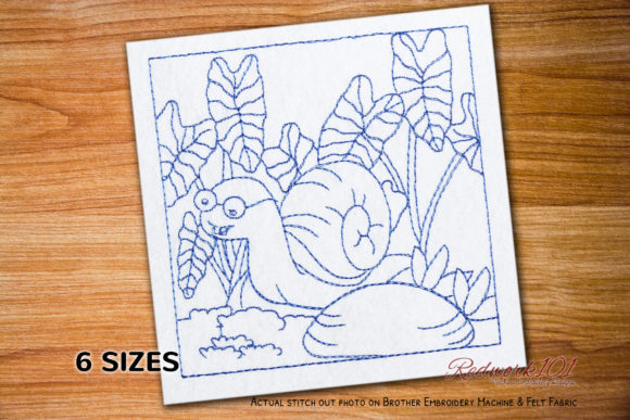 Cartoon Snail Crawling Lineart Design
