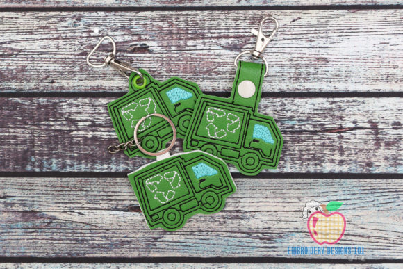 Recycling Truck ITH Snaptab Keyfob